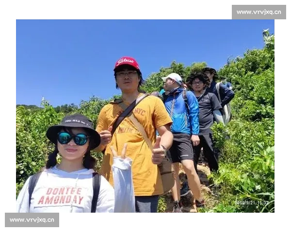 凝聚团队力量共创辉煌的公司演讲比赛激励成长蜕变之旅全景展现路