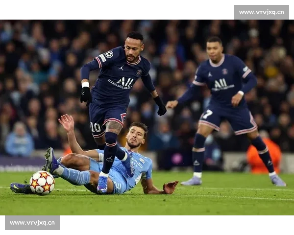 内马尔精彩表现回顾:盘点比赛中不可忽视的进攻与突破瞬间